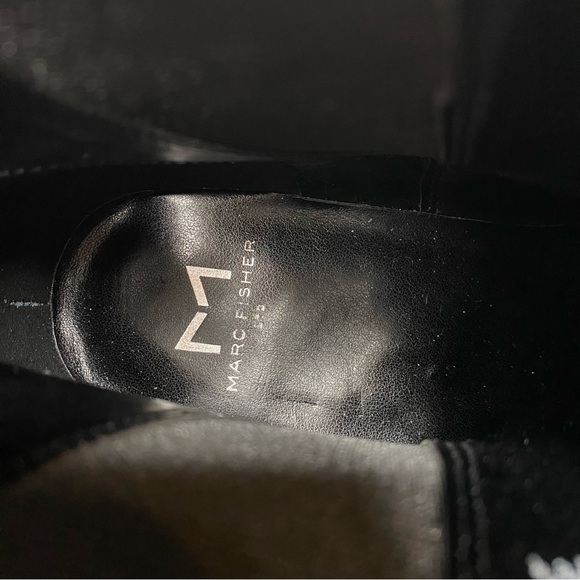 Marc Fisher Yikalo Black Suede Pointy Toe Chelsea Bootie 7M - Picture 12 of 14